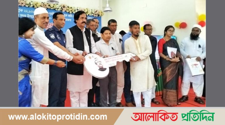 শেরপুরকে ভূমিহীন ও গৃহহীন মুক্ত ঘোষণা করলেন প্রধানমন্ত্রী শেখ হাসিনা