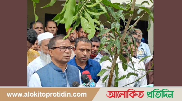 শরীয়তপুরে পাউবো’র বৃক্ষরোপণ কর্মসূচি পালন