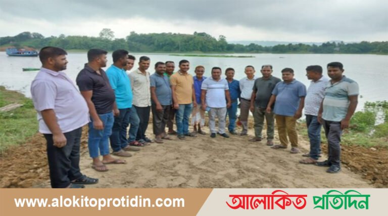 পাহাড়ি জনগোষ্ঠীর সুবিধার্থে রাস্তা নির্মাণ লংগদু কাঠ ব্যবসায়ী সমিতি