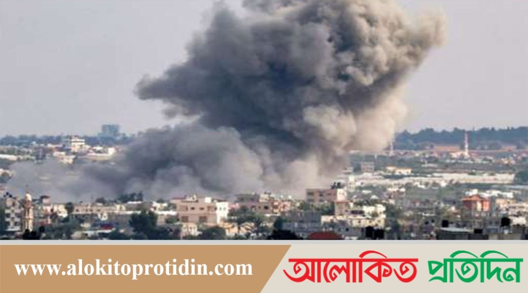 গাজায় ত্রাণ পাঠানোর জন্য রাফাহ ক্রসিং খুলে দিচ্ছে মিশর