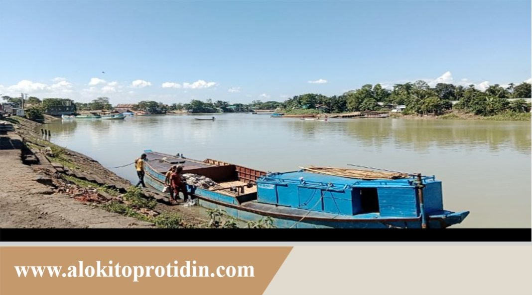 কলমাকান্দায় বিভিন্ন কায়দায় চাঁদা না দিলেই হুমকি