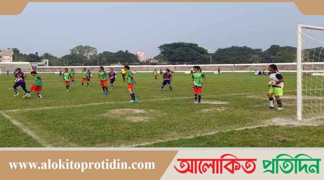 বঙ্গবন্ধু-বঙ্গমাতা ফুটবল টুর্নামেণ্টে গোপালপুর ও ধনবাড়ী উপজেলা চ্যাম্পিয়ন