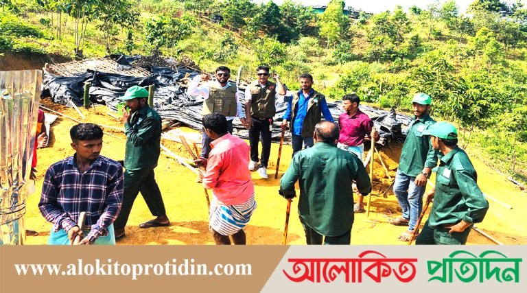 কক্সবাজারে বনবিভাগের অভিযানে অবৈধ স্থাপনা উচ্ছেদ
