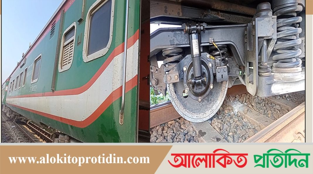 টাঙ্গাইলে ট্রেনের বগি লাইনচ্যুত, উত্তরবঙ্গের সঙ্গে ট্রেন চলাচল বন্ধ
