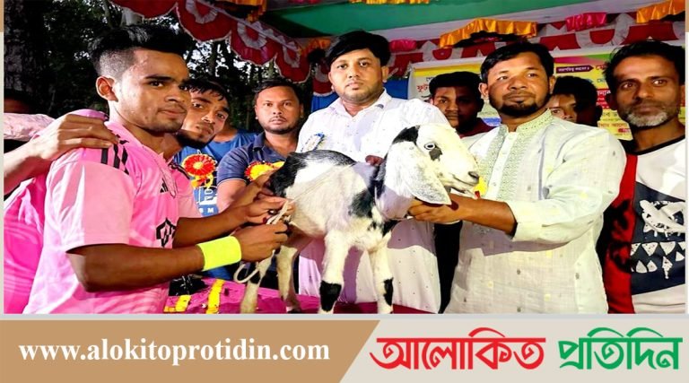 ফুটবল খেলার ঐতিহ্য ফিরিয়ে আনতে হবে