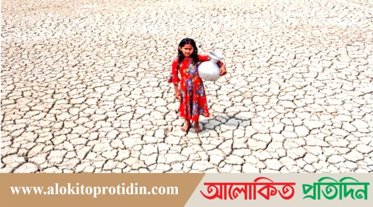 জলবায়ুর বিরূপ প্রভাবে নিঃস্ব হয়ে পড়ছে উপকূলের মানুষ