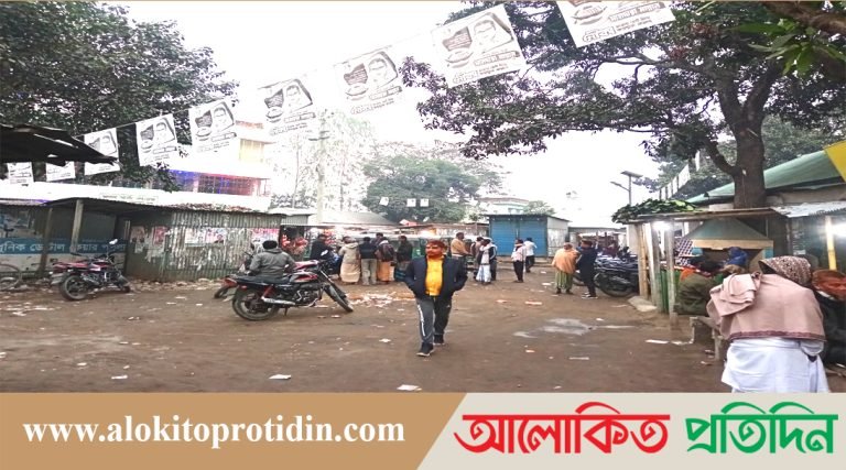 বগুড়া-১ আসন/ গণসংযোগে ব্যস্ত সময় পার করছেন প্রার্থীরা