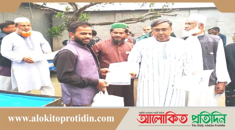 টাঙ্গাইলে জিয়া পরিষদের লিফলেট বিতরণ
