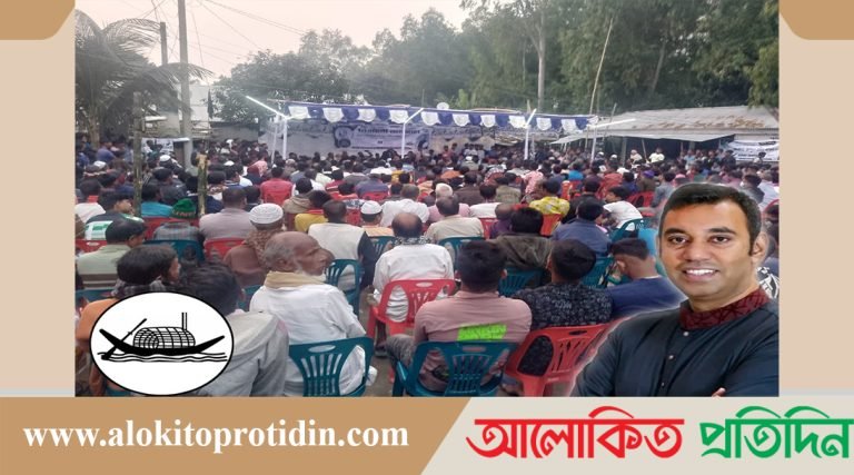বেলকুচিতে বড়ধুল ইউনিয়নে নৌকার নির্বাচনী জনসভায় জনতার ঢল