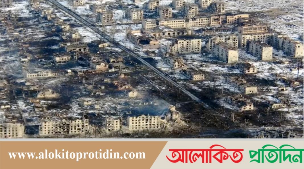 ইউক্রেনের আরেকটি বড় শহর দখল করলো রাশিয়া