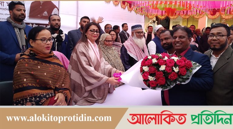 মানিকগঞ্জে নৌকার প্রার্থী ও স্বাস্থ্যমন্ত্রী জাহিদ মালেক নির্বাচনী জনসভা