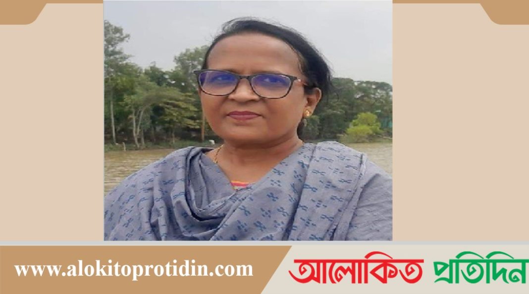 নৌকার পক্ষে প্রচারণা চালানোয় শিক্ষা কর্মকর্তাকে প্রত্যাহারের দাবি