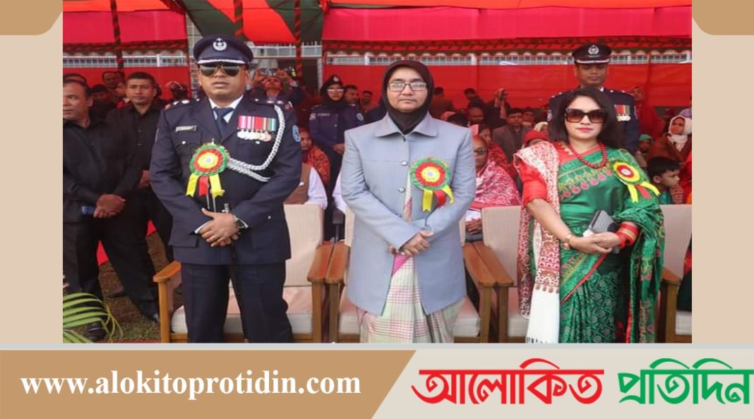 মহান বিজয় দিবস উপলক্ষে গাইবান্ধায় কুচকাওয়াজ অনুষ্ঠিত