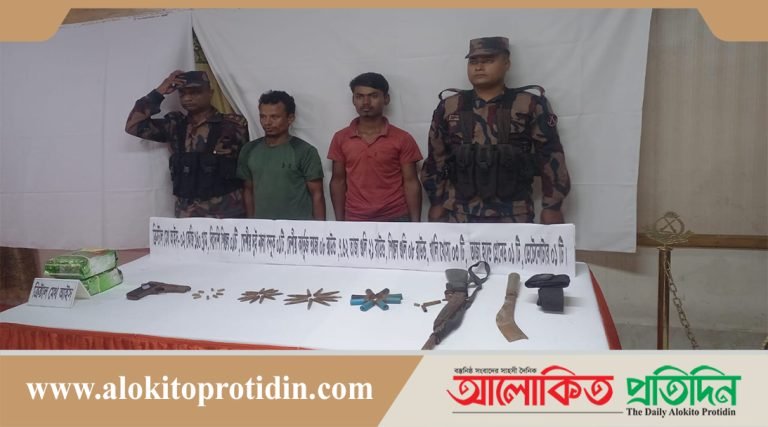 টেকনাফে আইস, ইয়াবা অস্ত্র গ্রেনেড গুলিসহ গ্ৰেপ্তার-৩
