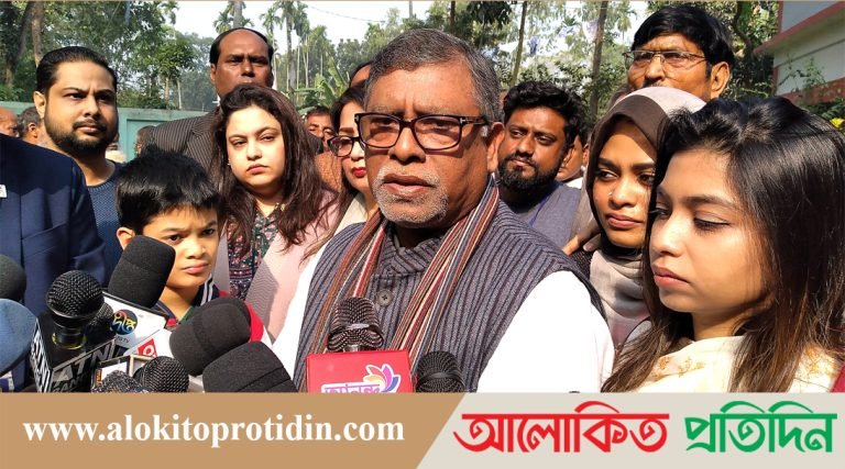 উৎসবমুখর পরিবেশে ভোটগ্রহণ হচ্ছে, ভোটাররা স্বাচ্ছন্দ্যে ভোট দিচ্ছেন: মানিকগঞ্জে স্বাস্থ্যমন্ত্রী 