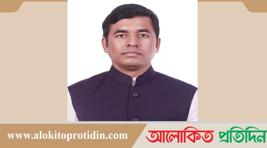 দেবিদ্বারে নৌকার প্রার্থী কে হারিয়ে স্বতন্ত্র প্রার্থী বিজয়ী