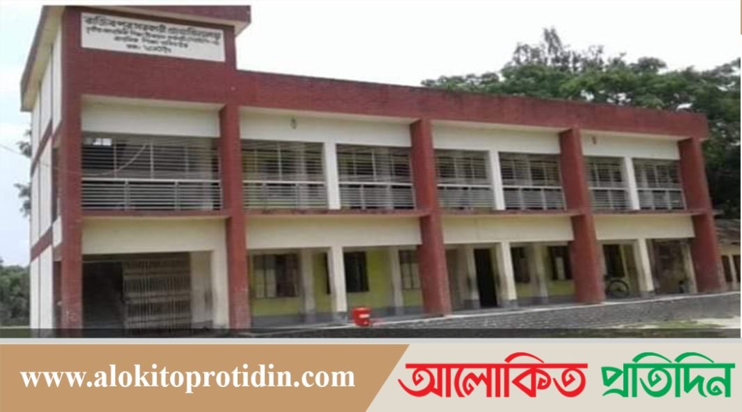 শীতের কারণে গাইবান্ধার প্রাথমিক বিদ্যালয় বন্ধ ঘোষণা