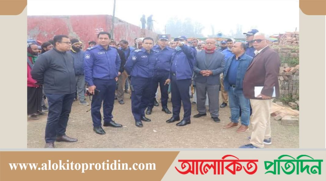  পলাশবাড়ী ইজতেমা মাঠ পরিদর্শনে পুলিশ সুপার মোঃ কামাল
