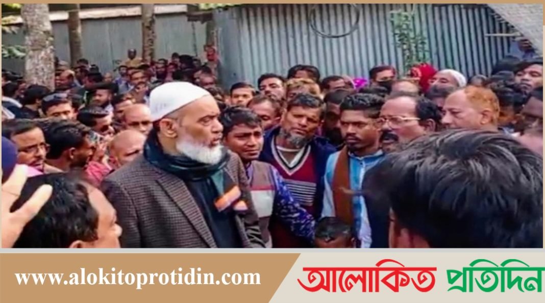 আটপাড়ায় নিহত নুরুল আমিনের পরিবারের পাশে নবনির্বাচিত এমপি পিন্টু 