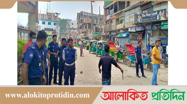 সরাইল উপজেলা প্রশাসনের উদ্যোগে যানজট নিরসনে রাস্তার দুই পাশে ফুটপাত উচ্ছেদ