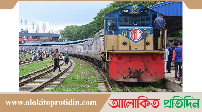 অতিদ্রুত বাড়ছে ট্রেনের ভাড়া 