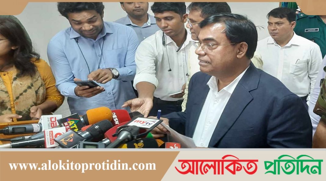 ৪ ঘণ্টায় ১০ হাজার কেন্দ্রে ভোট পড়েছে ১৭ শতাংশ : ইসি সচিব