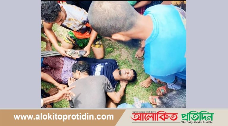 শতশত কাঁচা ঘরবাড়ী বিধ্বস্ত : উপরে গেছে অসংখ্য গাছপালা