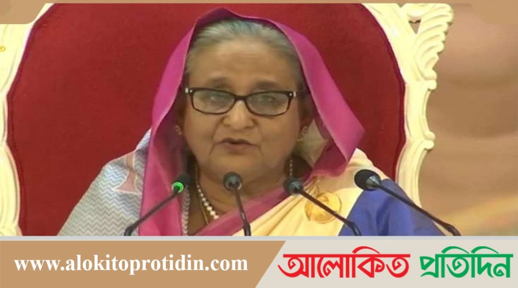আমার জীবন অত্যন্ত ঝুঁকিপূর্ণ ও যারা নিরাপত্তা দেন তাদেরও : শেখ হাসিনা