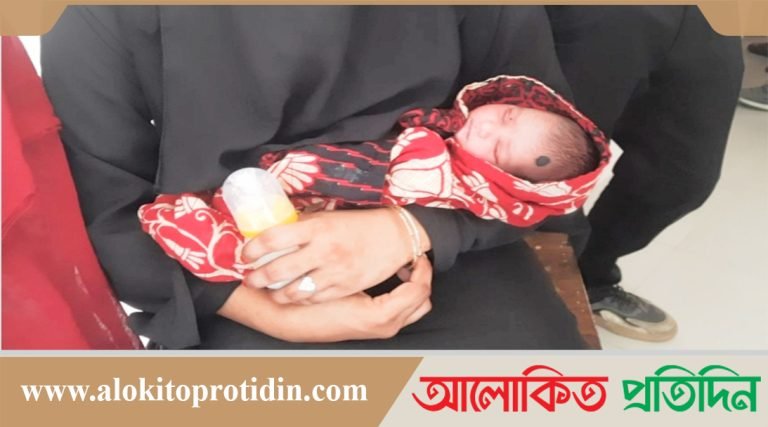 টাঙ্গাইলে বাড়ির পাশ থেকে নবজাতক উদ্ধার নিয়ে রহস্য, স্থানীয়দের ভিড়