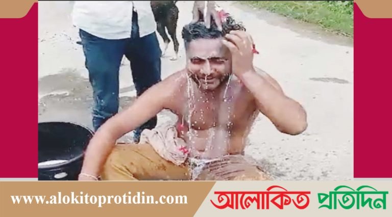 স্ত্রীকে পরকীয়া প্রেমিকের সঙ্গে বিয়ে দিয়ে, দুধ দিয়ে গোসল করলেন স্বামী!