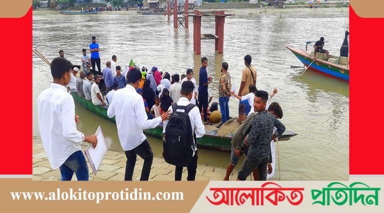 পিলার আছে কিন্তু সেতু নেই, ঠিকাদার বললেন টাকা শেষ!