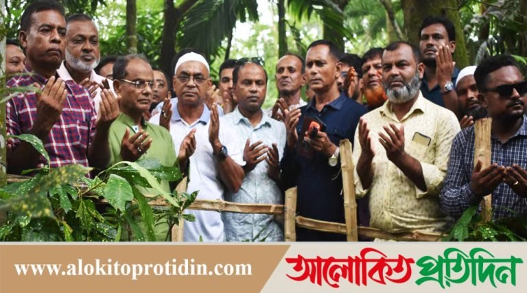 ছাত্র-জনতার আন্দোলনে নিহতদের কবর জিয়ারত ও পরিবারের খোঁজ নিতে ভোলায় বিএনপির প্রতিনিধি দল
