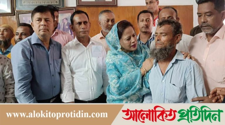 বৈষম্যবিরোধী ছাত্র-আন্দোলনে বোরহানউদ্দিনের নিহতদের পরিবারের পাশে মাফরুজা সুলতানা
