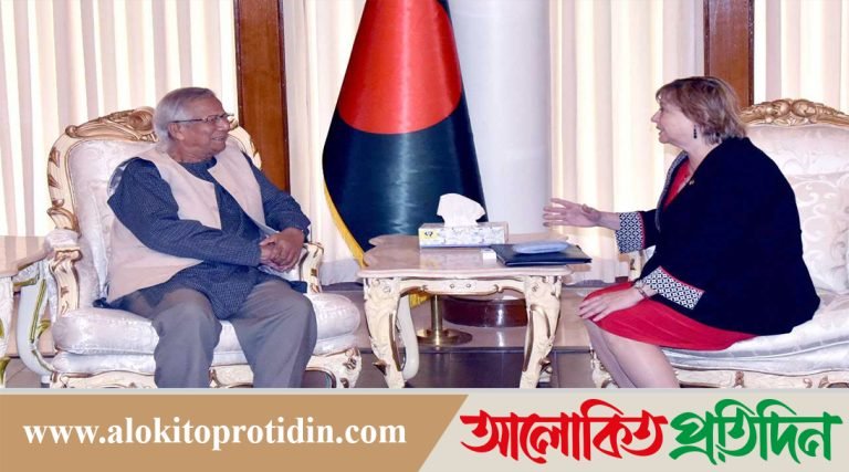 প্রধান উপদেষ্টার সঙ্গে সাক্ষাৎ করেন কানাডার হাইকমিশনার