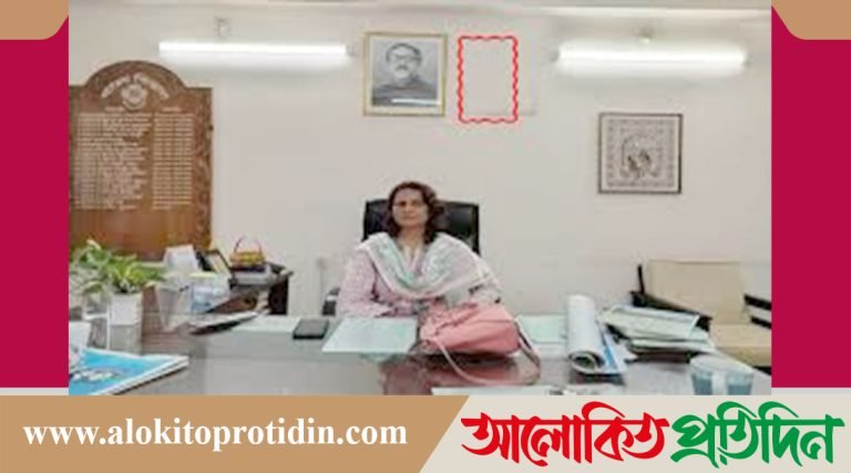 নিজ কার্যালয় থেকে প্রধানমন্ত্রীর ছবি সরিয়ে ফেললেন জাবি শিক্ষ!