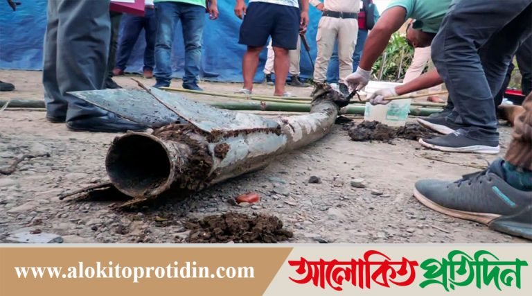 মণিপুরে ভয়াবহ সংঘাতের সময় অস্ত্র লুটের চেষ্টা