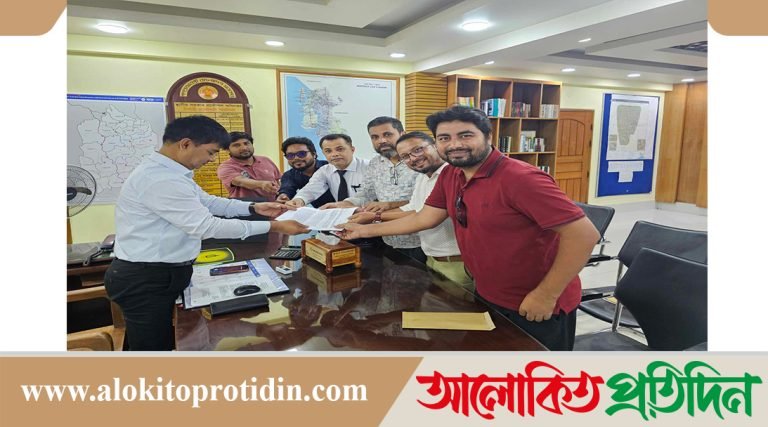 ভারুয়াখালী-খুরুশকূল সংযোগ সেতু নির্মাণে ধীরগতি, প্রতিকার চেয়ে এলজিইডি নির্বাহী প্রকৌশলী বরাবর স্মারকলিপি প্রদান