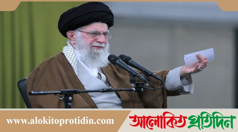 আবার ইসরায়েলে হামলা চালানোর নির্দেশ খামেনির