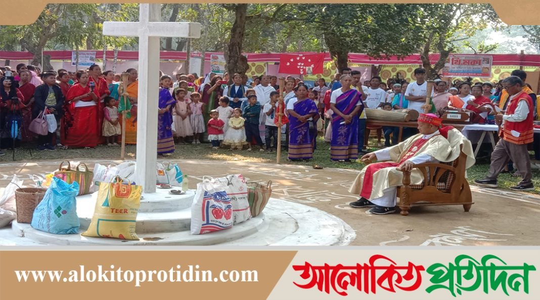 ঝিনাইগাতীতে গারোদের ঐতিহ্যবাহী ওয়ানগালা উৎসব অনুষ্ঠিত
