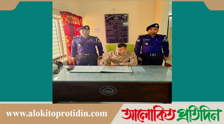  খাঁটিহাতা হাইওয়ে থানা পরিদর্শন করলেন এডিশনাল ডিআইজি: খাইরুল আলম 