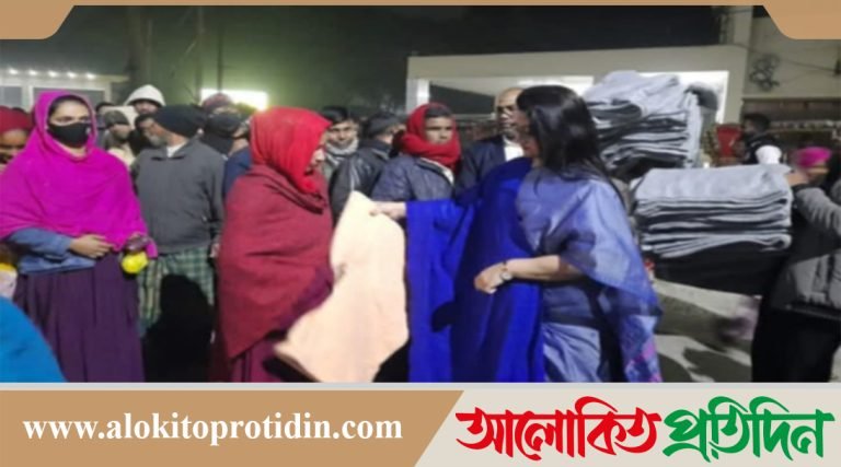 টাঙ্গাইলে ছিন্নমূল মানুষের মাঝে জেলা প্রশাসকের কম্বল বিতরণ