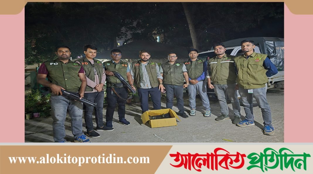 কলাতলী এলাকার পানকৌড়ি রেস্টুরেন্ট থেকে ১১ টি কচ্ছপ উদ্ধার 