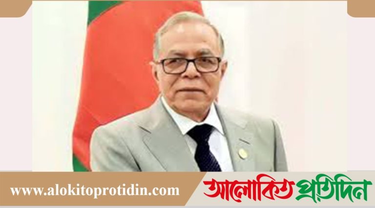 গভীর রাতে দেশ ছাড়লেন সাবেক রাষ্ট্রপতি আবদুল হামিদ!
