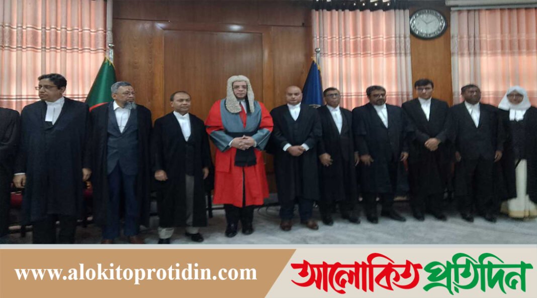 হাইকোর্টে নবনিযুক্ত ২৫ বিচারপতি শপথ নিলেন