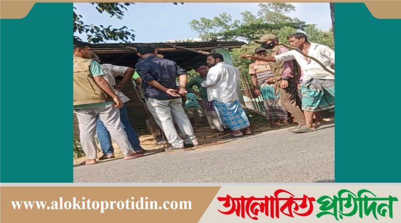 গাছ চোরদের অতর্কিত হামলায় বিট কর্মকর্তা সহ আহত ৫,ডিউটি ঘর ভাঙচুর 
