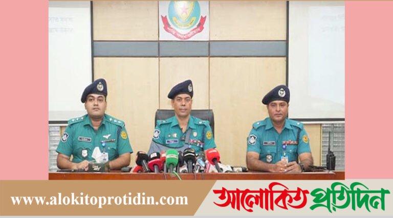 আইন-শৃঙ্খলা র*ক্ষা বাহিনীর চাকরিচ্যুতরা অ#পরাধে জড়িয়ে পড়ছেন : ডিসি মাসুদ