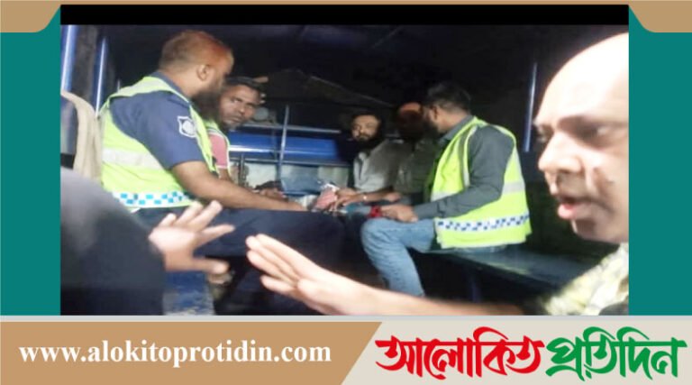 ঘাটাইলে আওয়ামী লীগের চার নেতাকর্মী গ্রেপ্তার 