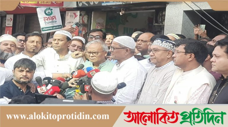 খালেদা জিয়ার শারীরিক অবস্থা অত্যন্ত সংকটময় : মির্জা ফখরুল