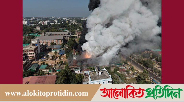 গাজীপুরে কয়েল কারখানায় আগুন, নিয়ন্ত্রণে ফায়ার সার্ভিসের ৭ ইউনিট