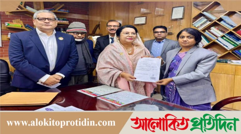 মানিকগঞ্জ জেলা প্রশাসকের কার্যালয়ে বিএনপিসহ অন্যাণ্য প্রার্থীদের মনোনয়নপত্র দাখিল